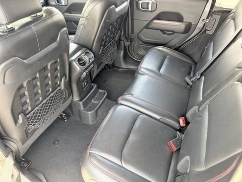 Used 2020 Jeep Wrangler Unlimited Rubicon AWD/4WD image 17