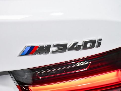 Used 2025 BMW M340i xDrive AWD/4WD image 93