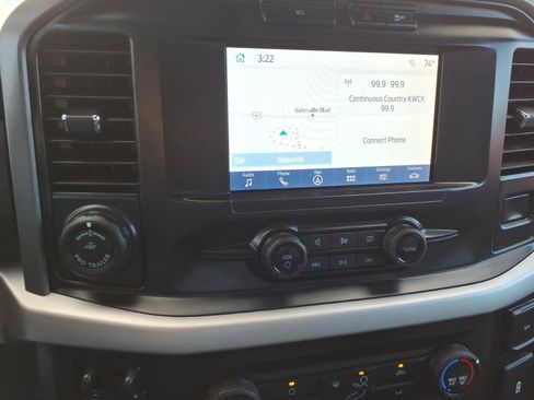 Used 2023 Ford F150 XLT w/ Trailer Tow Package image 13