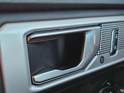 Used 2024 Ford Explorer ST-Line w/ Class IV Trailer Tow Package image 16