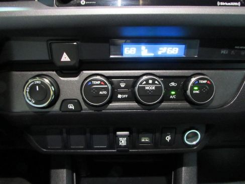 Used 2023 Toyota Tacoma TRD Off-Road w/ Black Out Package (TMS) AWD/4WD image 31