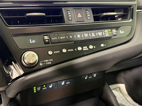 Used 2023 Lexus ES 350 w/ Premium Package image 21