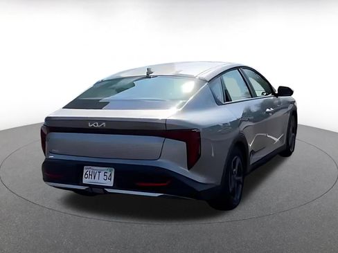 Used 2025 Kia K4 FWD image 12