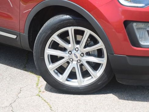 Used 2016 Ford Explorer Limited FWD image 32