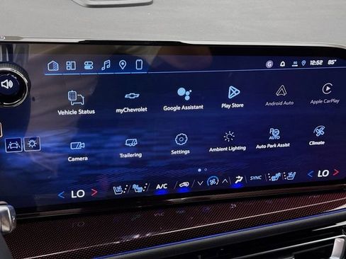 New 2026 Chevrolet Traverse RS AWD/4WD image 17