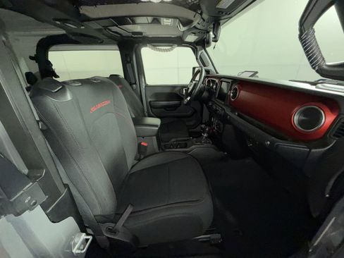 Used 2018 Jeep Wrangler Rubicon image 25
