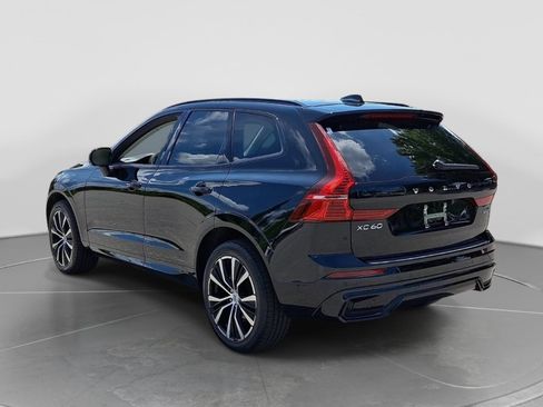 Used 2024 Volvo XC60 B5 Ultimate w/ Protection Package Premier AWD/4WD image 4