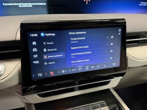 New 2026 Lincoln Nautilus Premier image 13