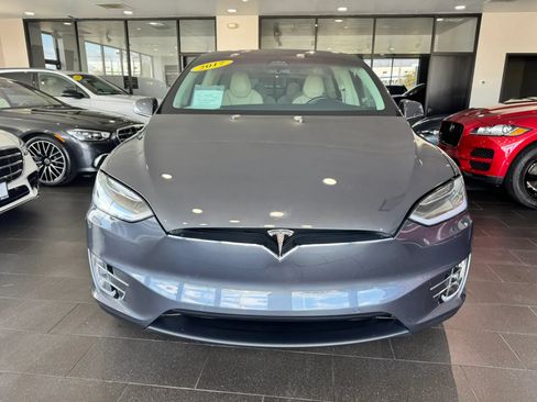 Used 2017 Tesla Model X 90D AWD/4WD image 8