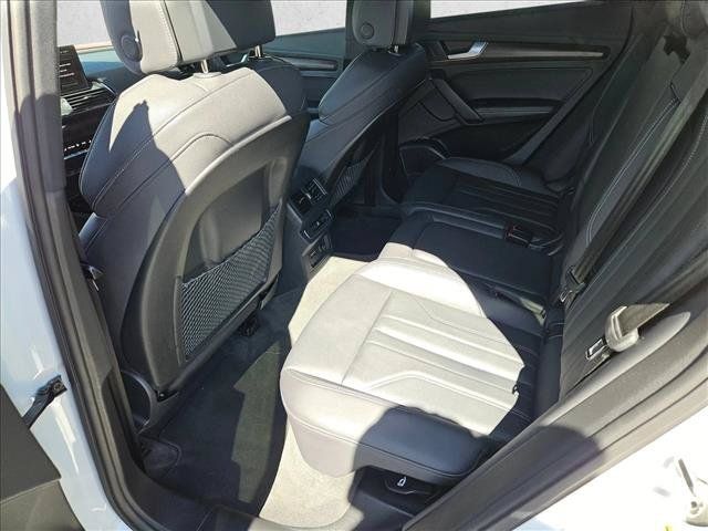 Used 2023 Audi Q5 2.0T Premium Plus AWD/4WD image 18