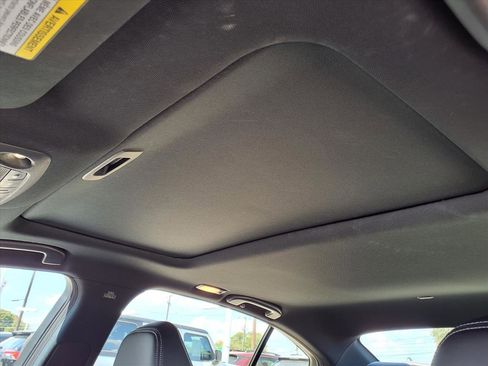 Used 2024 INFINITI Q50 Sensory image 16