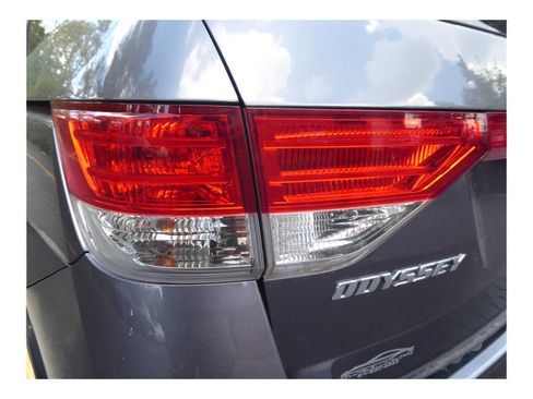 Used 2016 Honda Odyssey Touring Elite image 27