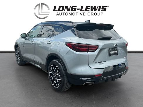 Used 2023 Chevrolet Blazer RS w/ Driver Confidence II Package AWD/4WD image 4