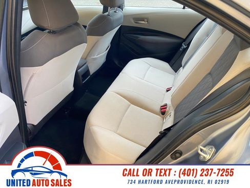 Used 2020 Toyota Corolla LE image 10