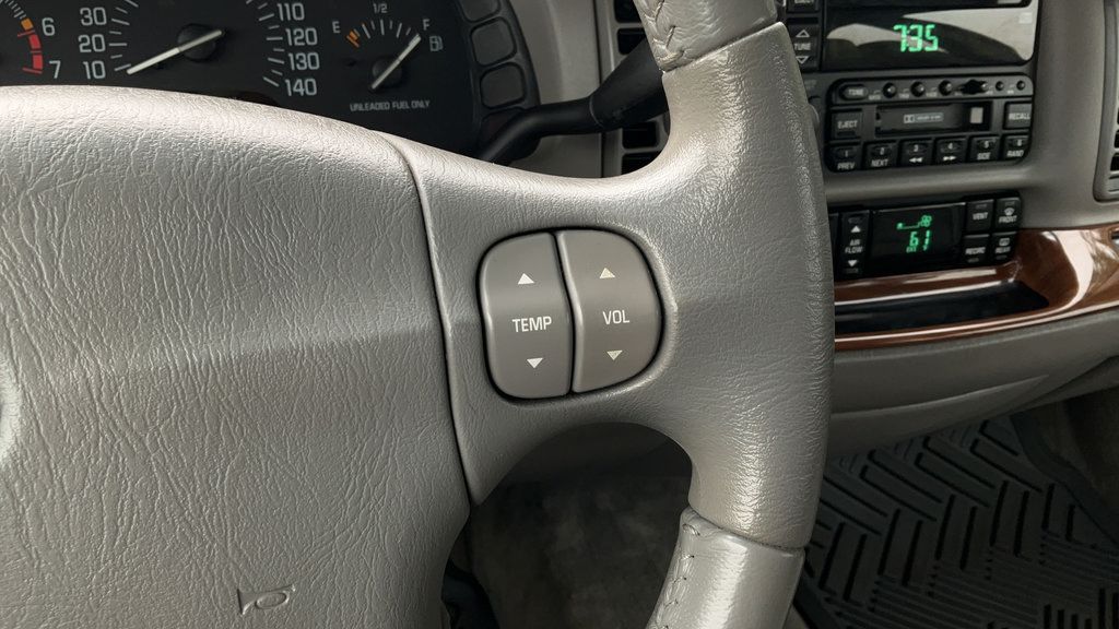 Used 2002 Buick Park Avenue w/ Prestige Pkg FWD image 36