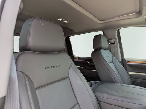 New 2025 GMC Sierra 1500 Denali w/ Denali Reserve Package image 20