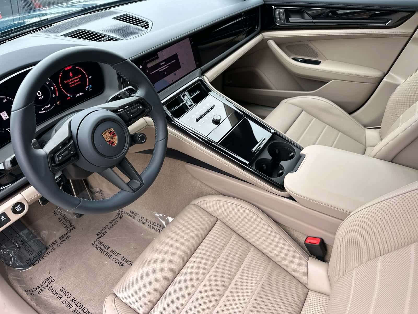 Certified 2026 Porsche Panamera 4 AWD/4WD image 4
