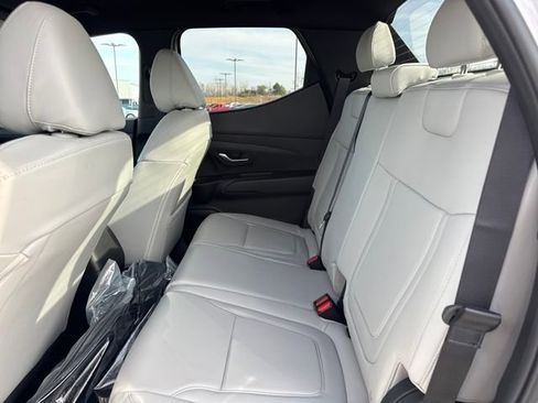 New 2026 Hyundai Santa Cruz SEL FWD image 9