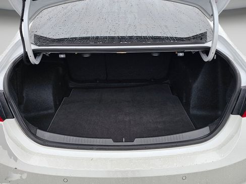 Used 2017 Chevrolet Malibu Premier w/ Premier Sun and Wheel Package image 17