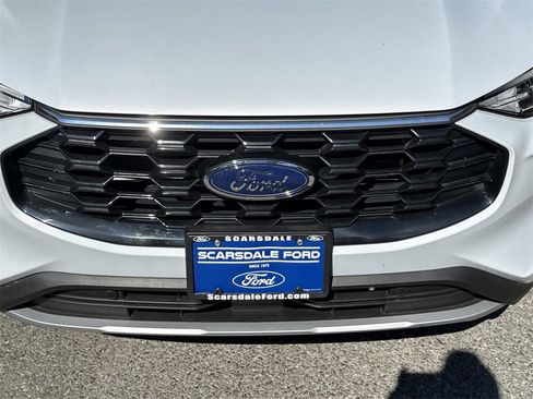 Used 2025 Ford Escape ST-Line image 33