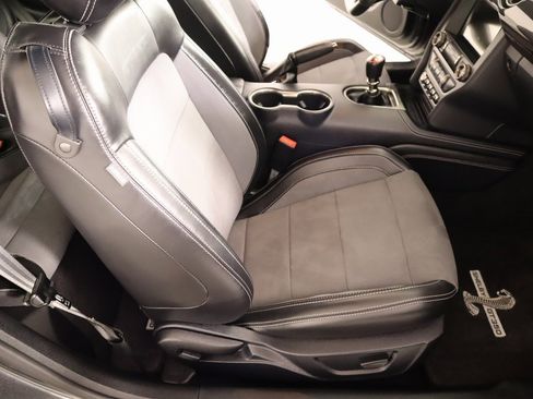 Used 2020 Ford Mustang Shelby GT350 w/ Technology Package image 14