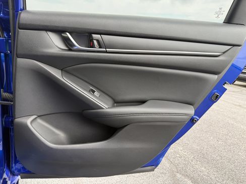 Used 2021 Honda Accord Sport Special Edition image 36