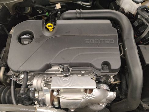 Used 2025 Chevrolet Malibu LT FWD image 30