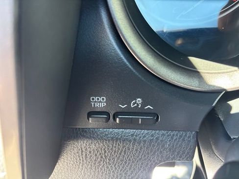 Used 2024 Toyota Camry SE FWD image 19