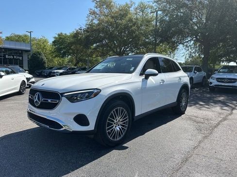 New 2026 Mercedes-Benz GLC 300 image 2