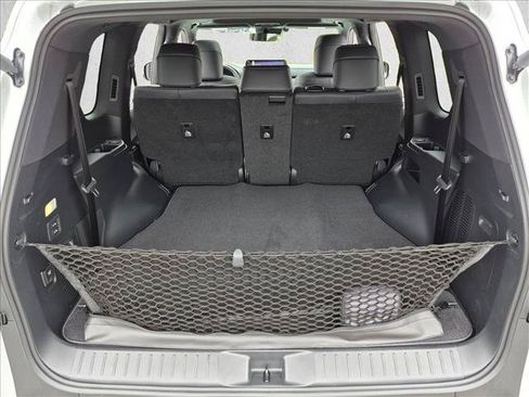 Used 2026 Lexus LX 600 F Sport AWD/4WD image 7