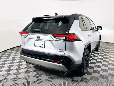 Used 2024 Toyota RAV4 XSE AWD/4WD image 3