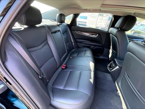 Used 2013 Cadillac XTS Luxury w/ Driver Awareness Package FWD image 27