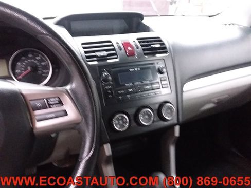 Used 2015 Subaru Forester 2.5i Premium image 11