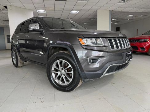 Used 2014 Jeep Grand Cherokee Limited w/ Trailer Tow Group IV image 2