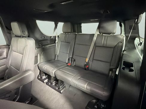 Used 2025 Chevrolet Suburban RST w/ Comfort Package RWD image 29