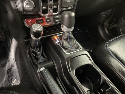 Used 2021 Jeep Wrangler Unlimited Rubicon 4xe w/ Steel Bumper Group image 33