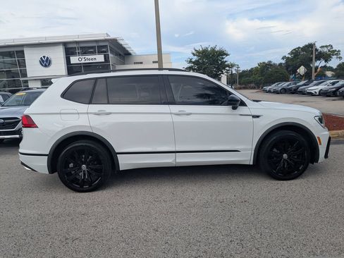 Used 2020 Volkswagen Tiguan SE R-Line FWD image 7
