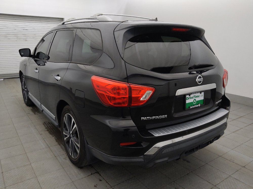 Used 2017 Nissan Pathfinder Platinum FWD image 5