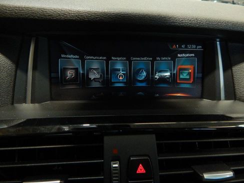 Used 2017 BMW X4 xDrive28i w/ Technology Package image 27