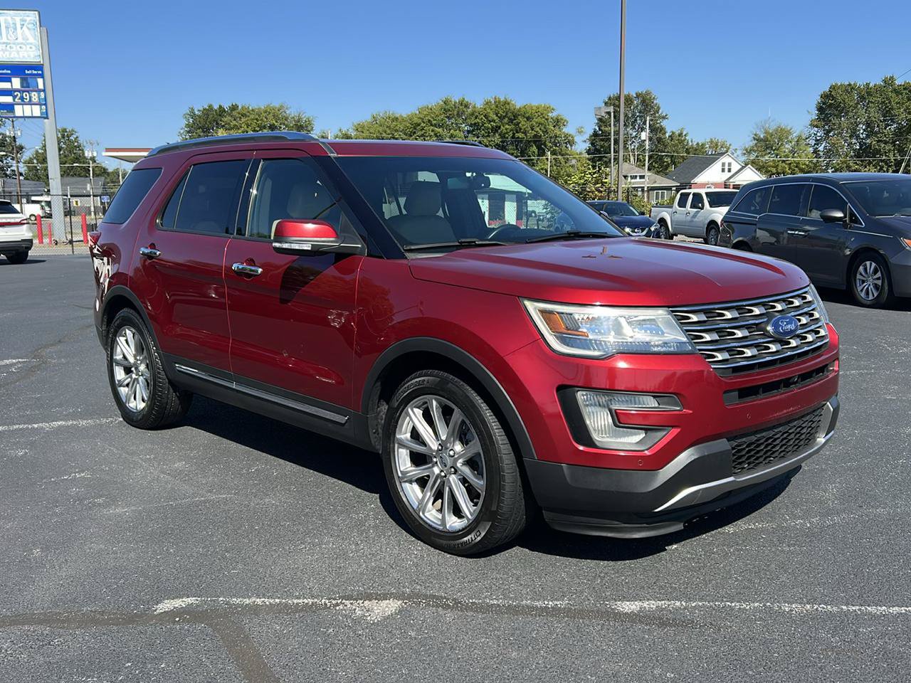 Used 2016 Ford Explorer Limited FWD image 3