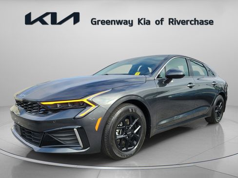 Used 2025 Kia K5 LXS image 3