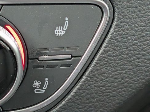 Used 2023 Audi Q5 2.0T Premium Plus w/ Premium Plus Package image 27