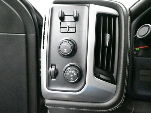 Used 2018 GMC Sierra 1500 SLT AWD/4WD image 17