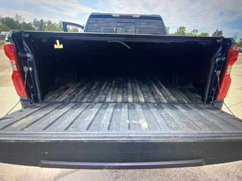 Used 2019 Chevrolet Silverado 1500 RST w/ True North Edition AWD/4WD image 8