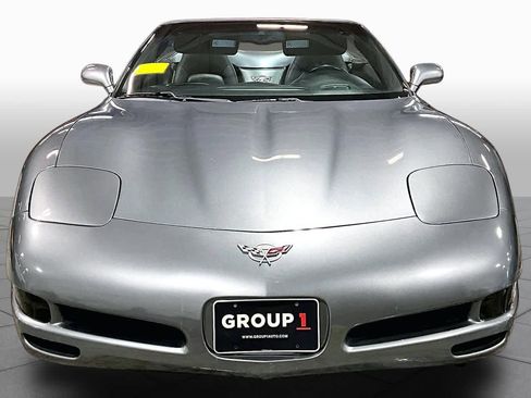 Used 2003 Chevrolet Corvette Convertible w/ Preferred Equipment Group1 RWD image 4