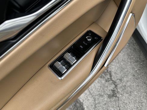 Used 2021 Jaguar F-PACE S image 16