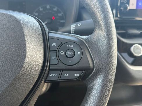 Used 2023 Toyota Corolla LE w/ LE Premium Package image 20