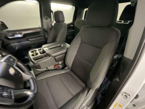 Used 2023 Chevrolet Silverado 1500 LT image 18