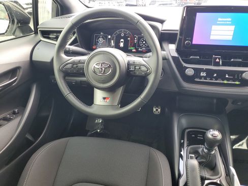 Certified 2025 Toyota Corolla Core image 17