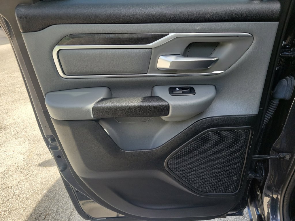 Used 2020 RAM 1500 Big Horn AWD/4WD image 20